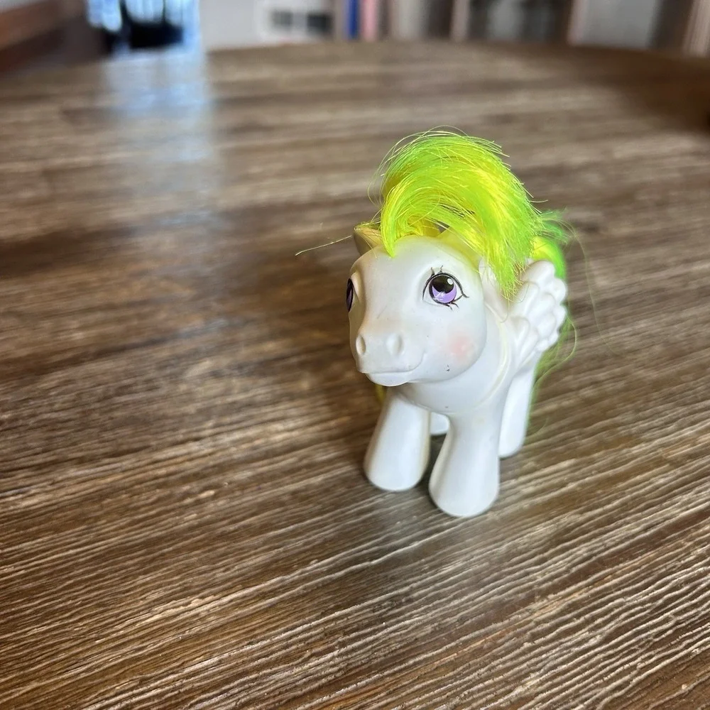 My Little Pony G1 Baby Surprise Pegasus Hasbro 1983‎ Vintage Wings Neon Hair MLP